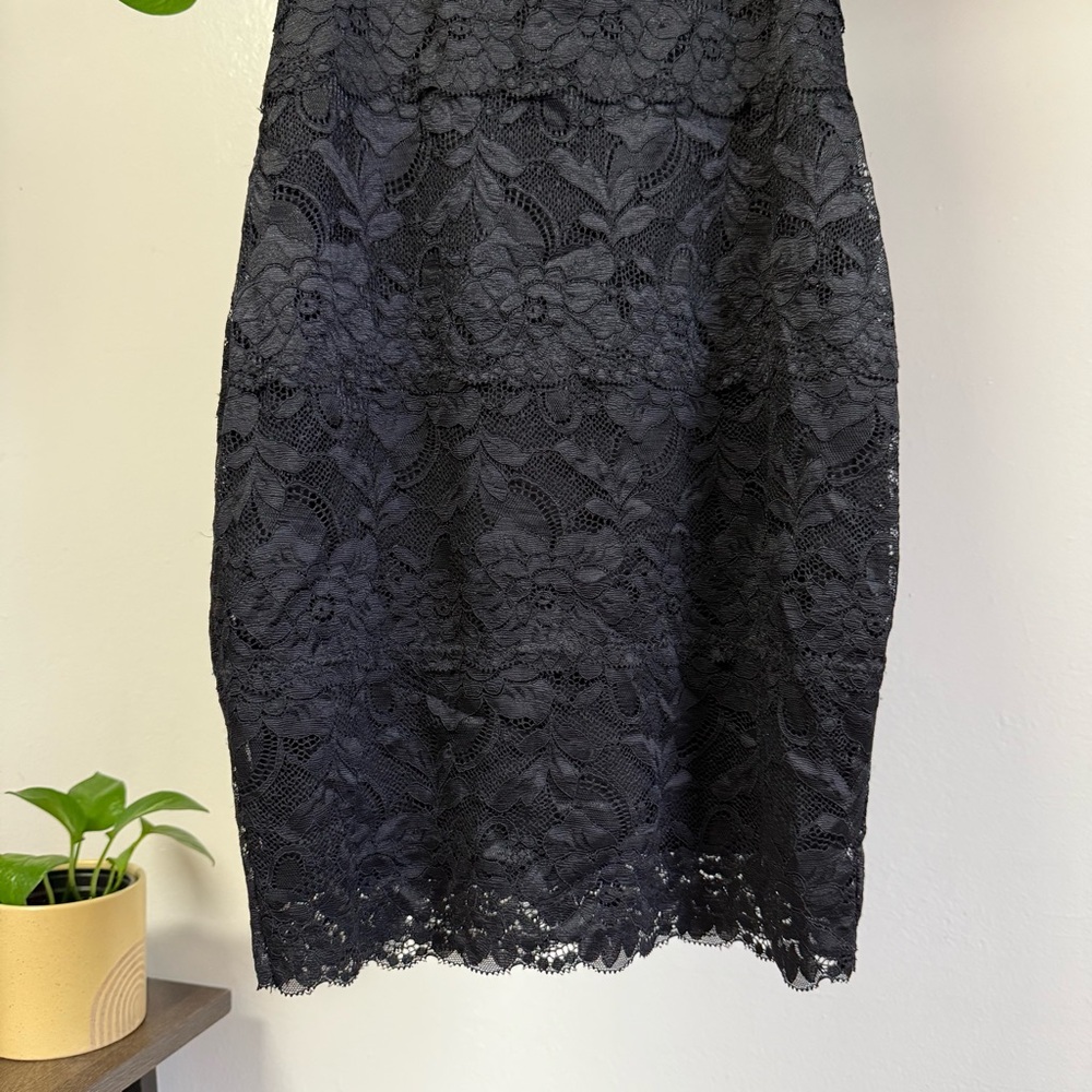 GUESS Silvana Black Floral Lace Cutout Bodycon Mini Dress Sleeveless XS - Picture 4 of 11
